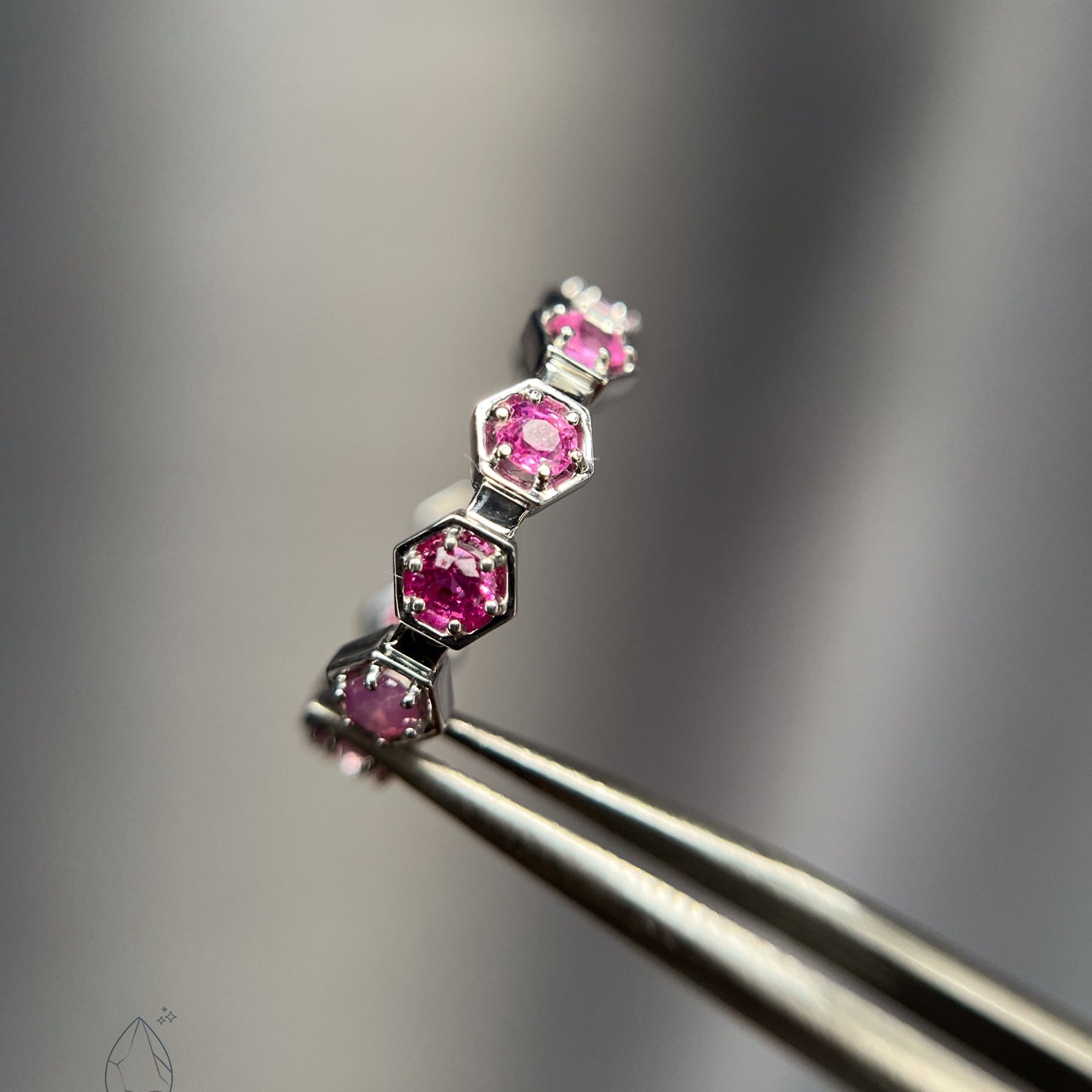 Bee-Hive Tennis Ring