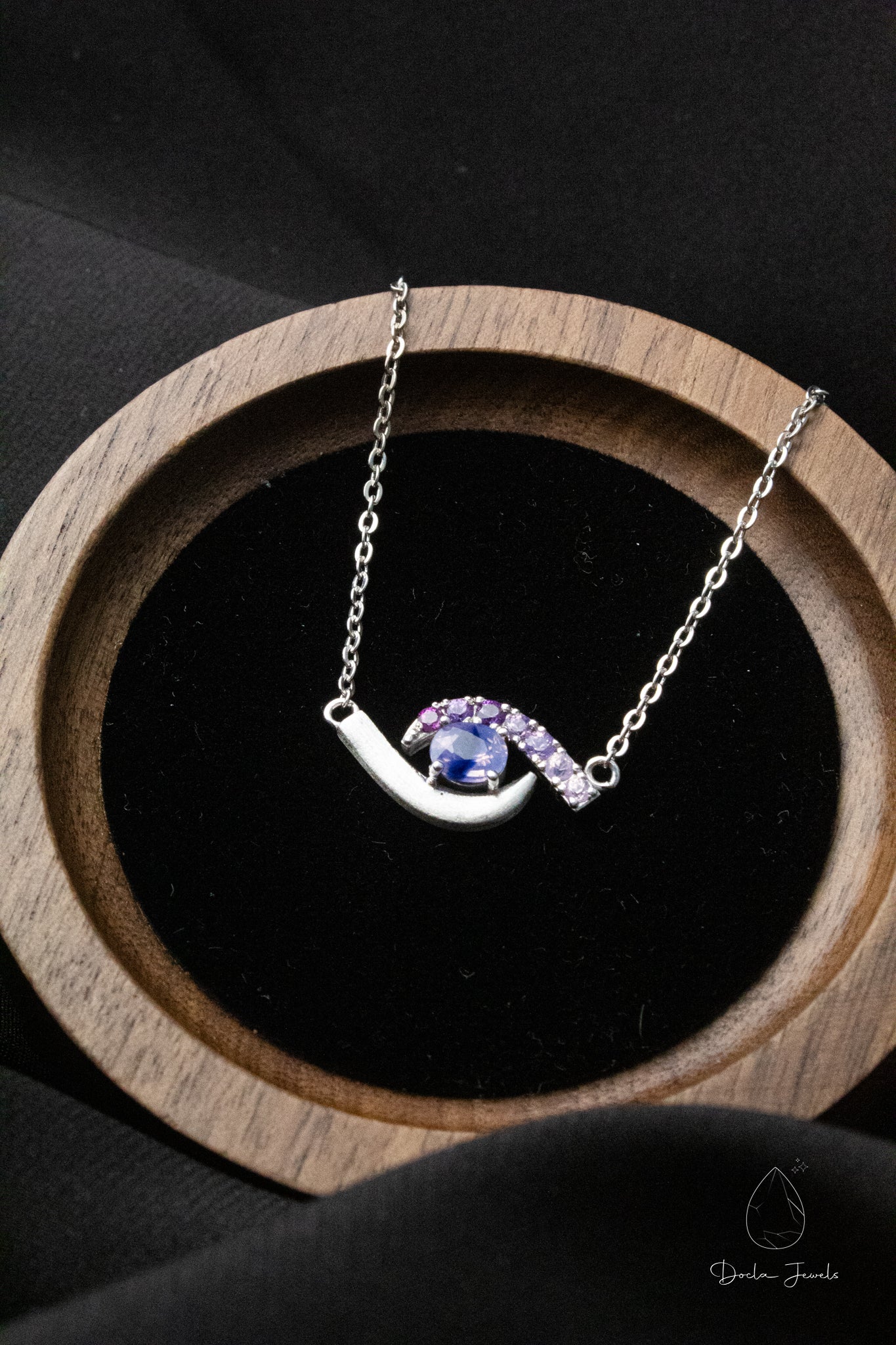 Eye-Inspired Necklace