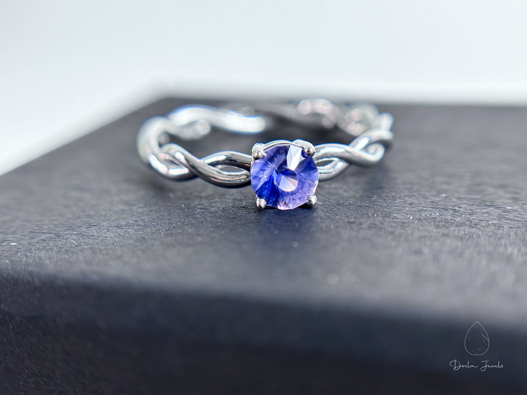 Minimalist Ring with Sapphire