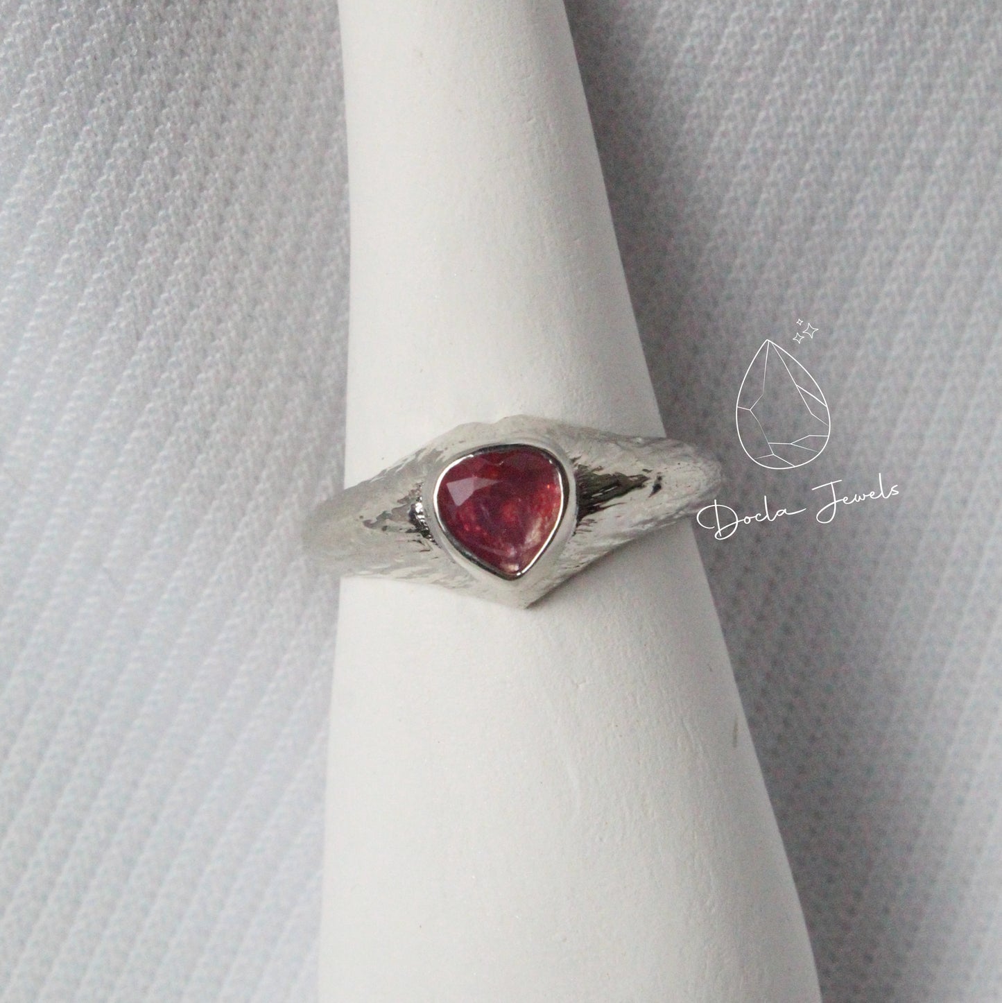 Heart of Oak Ring