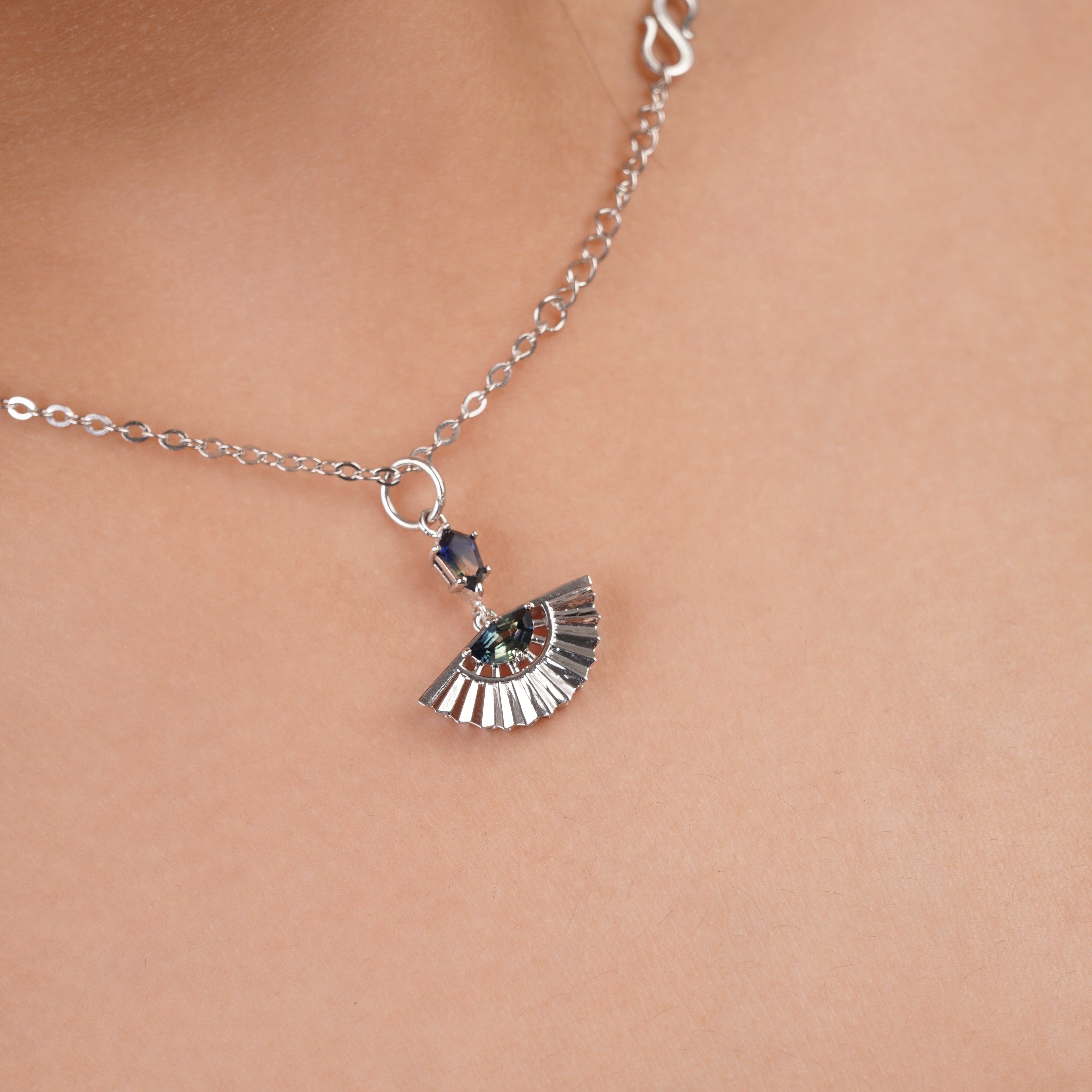 MIST - Handfan Pendant