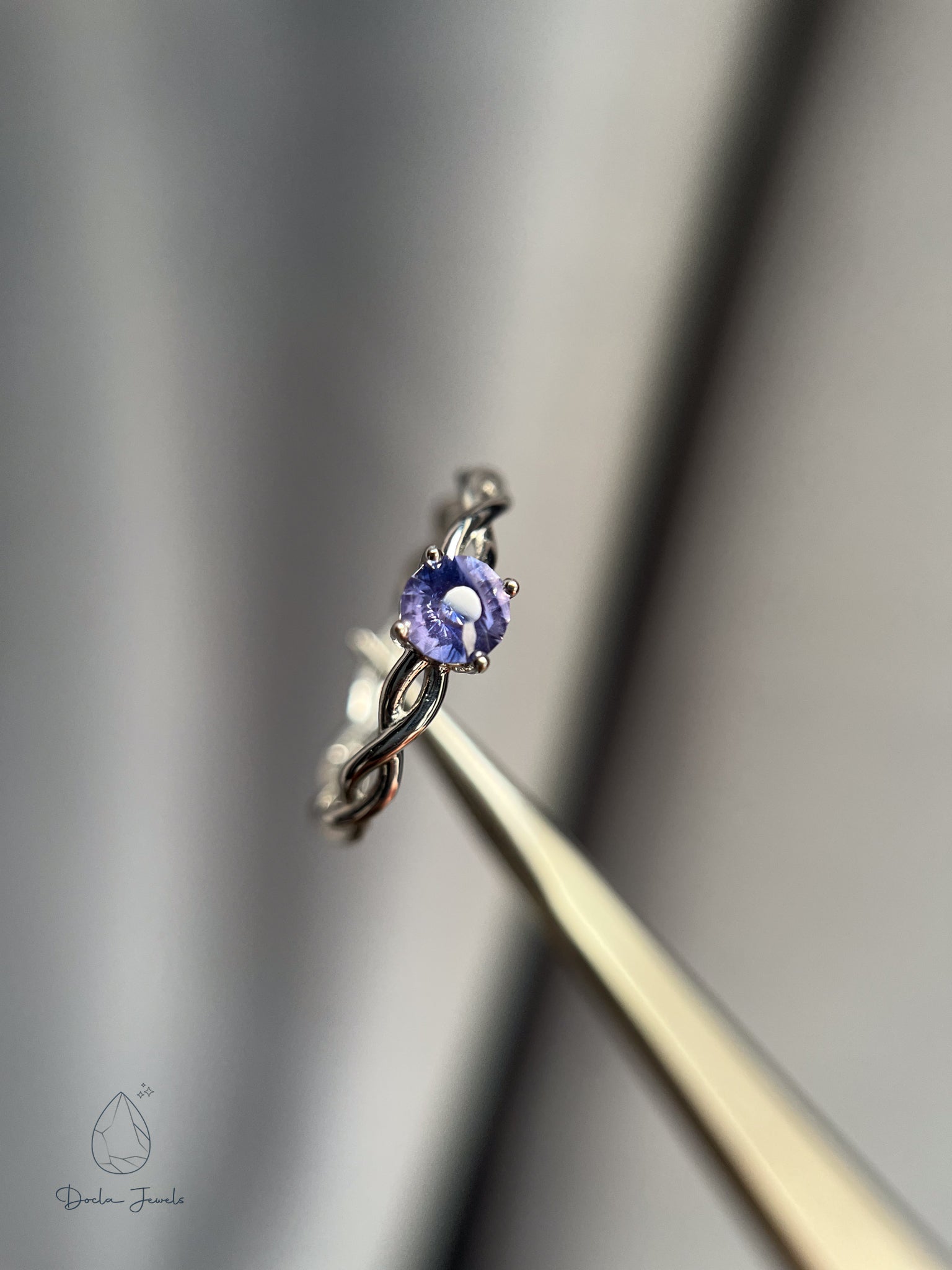 Minimalist Ring with Sapphire