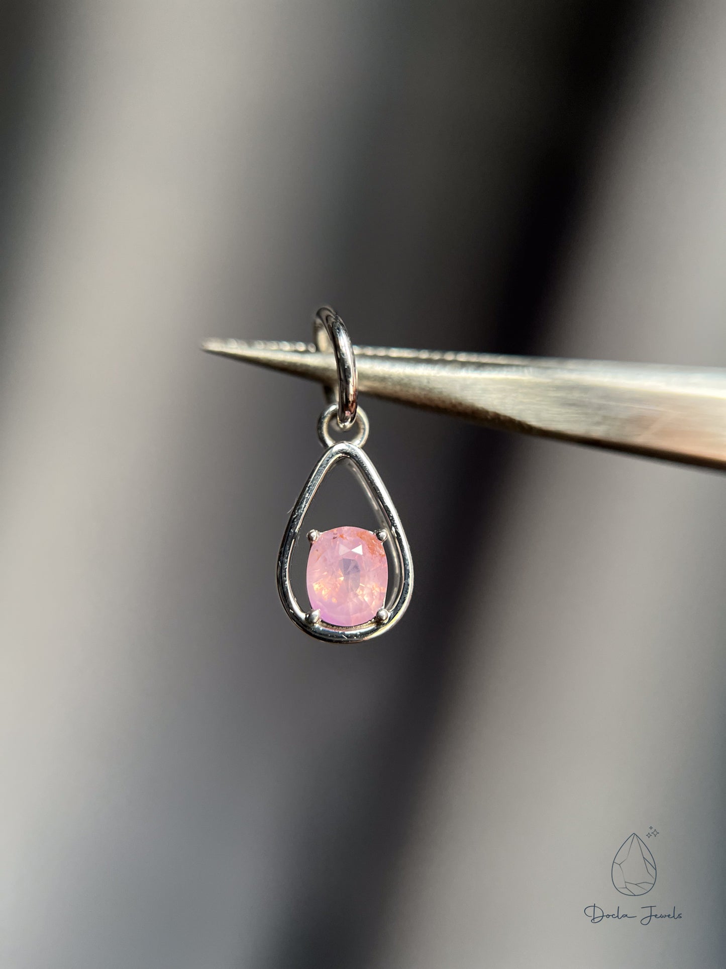 Waterdrop Pendant