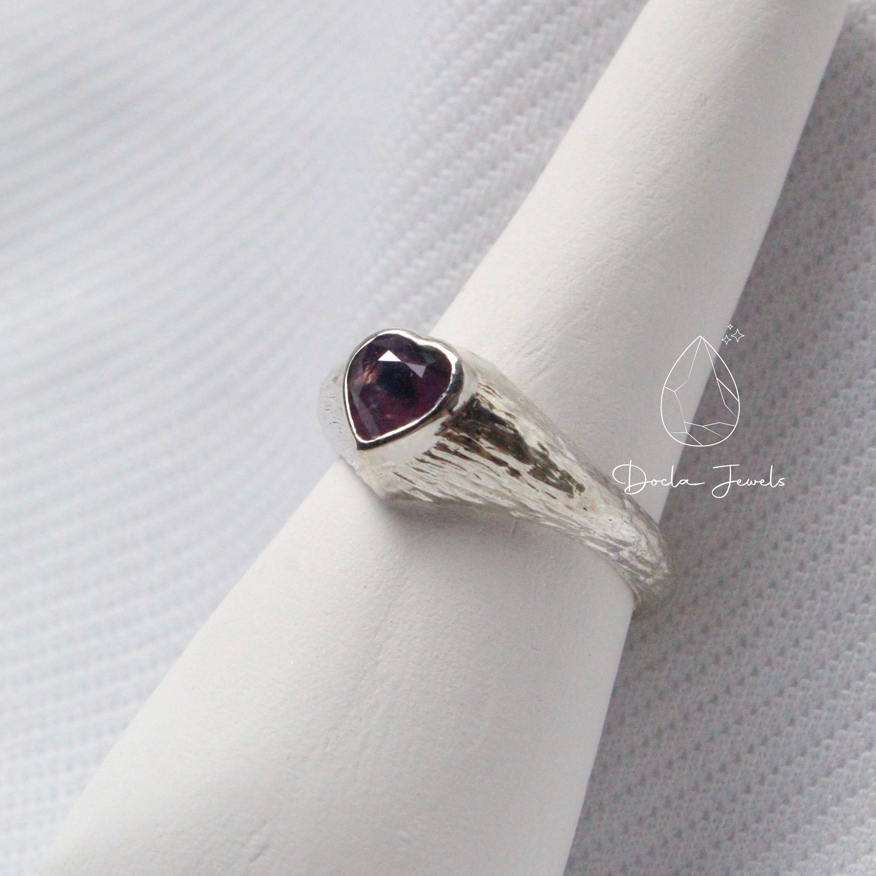 Heart of Oak Ring